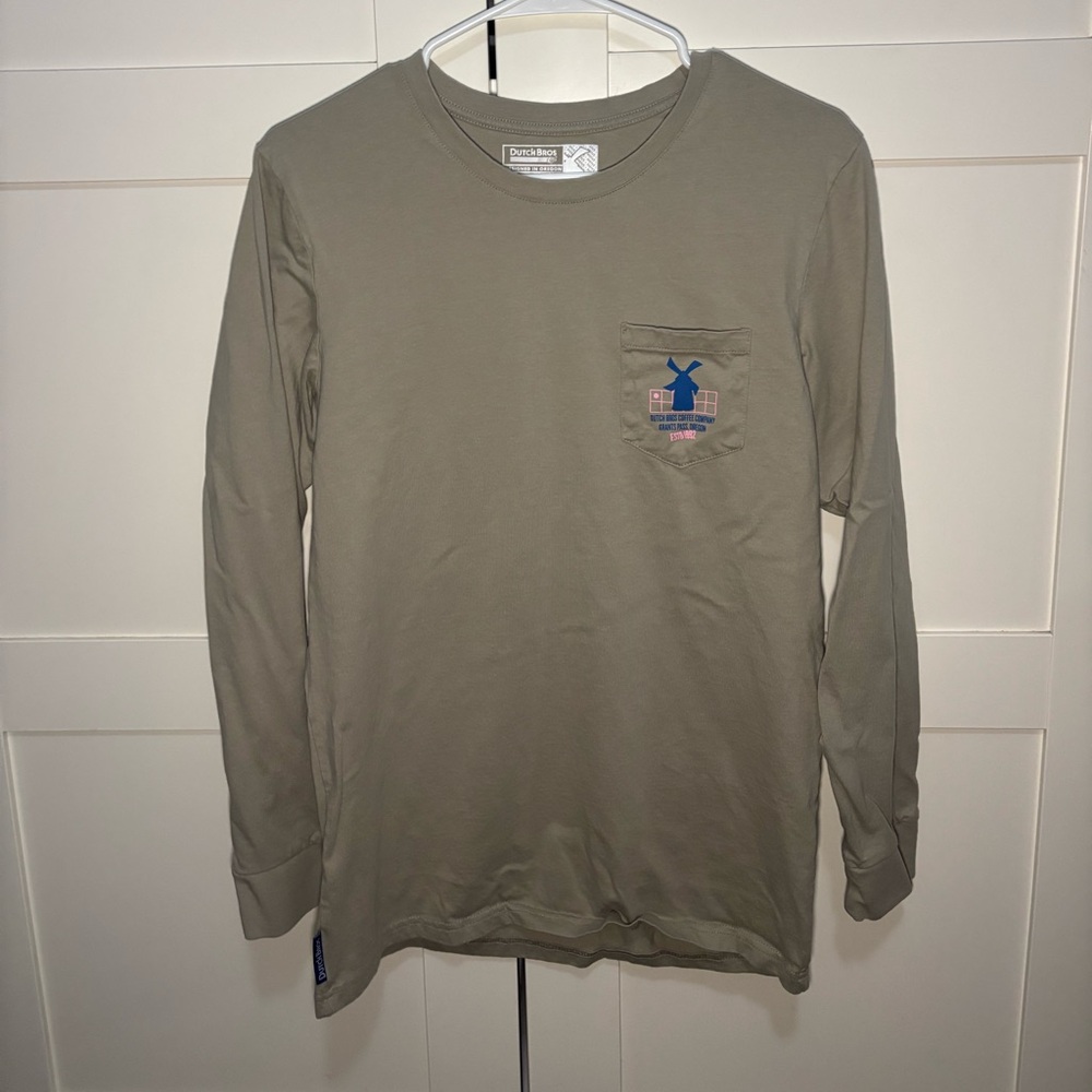 Dutch Bros Grey Long Sleeve “1992 Stay True” Graphic Shirt (Unisex)